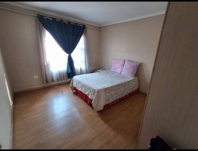 4 BEDROOM HOUSE FOR SALE IN DAWN PARK EXT